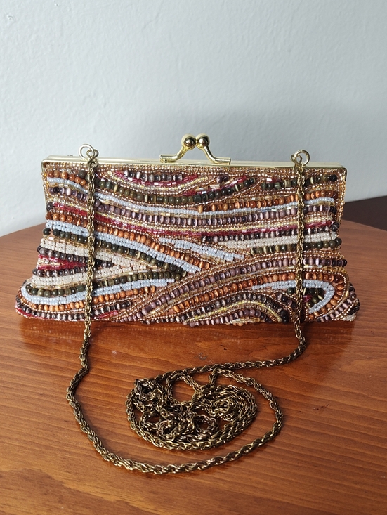 Source Unknown Handbags - Elegant Embellished Beaded High-end Evening Clutch in Multicolor